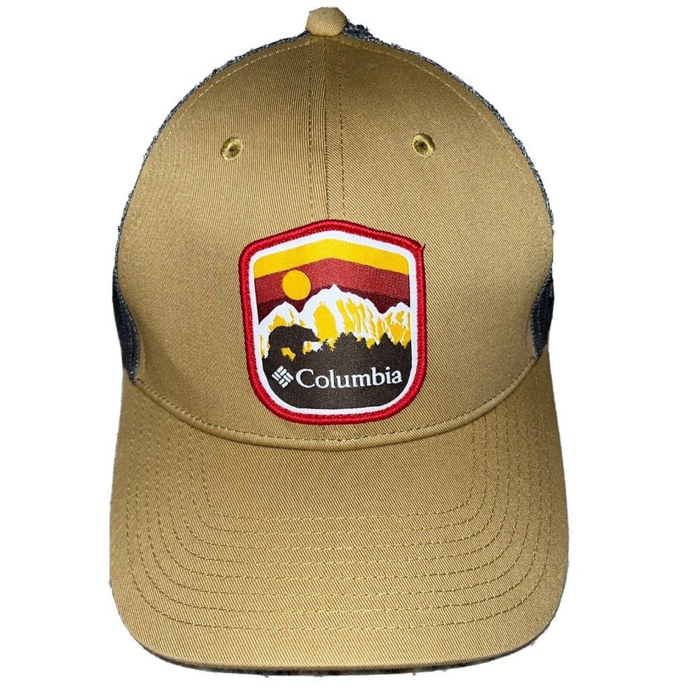 Columbia Spring Grove II Bear & Mountains  Adult Unisex Snapback